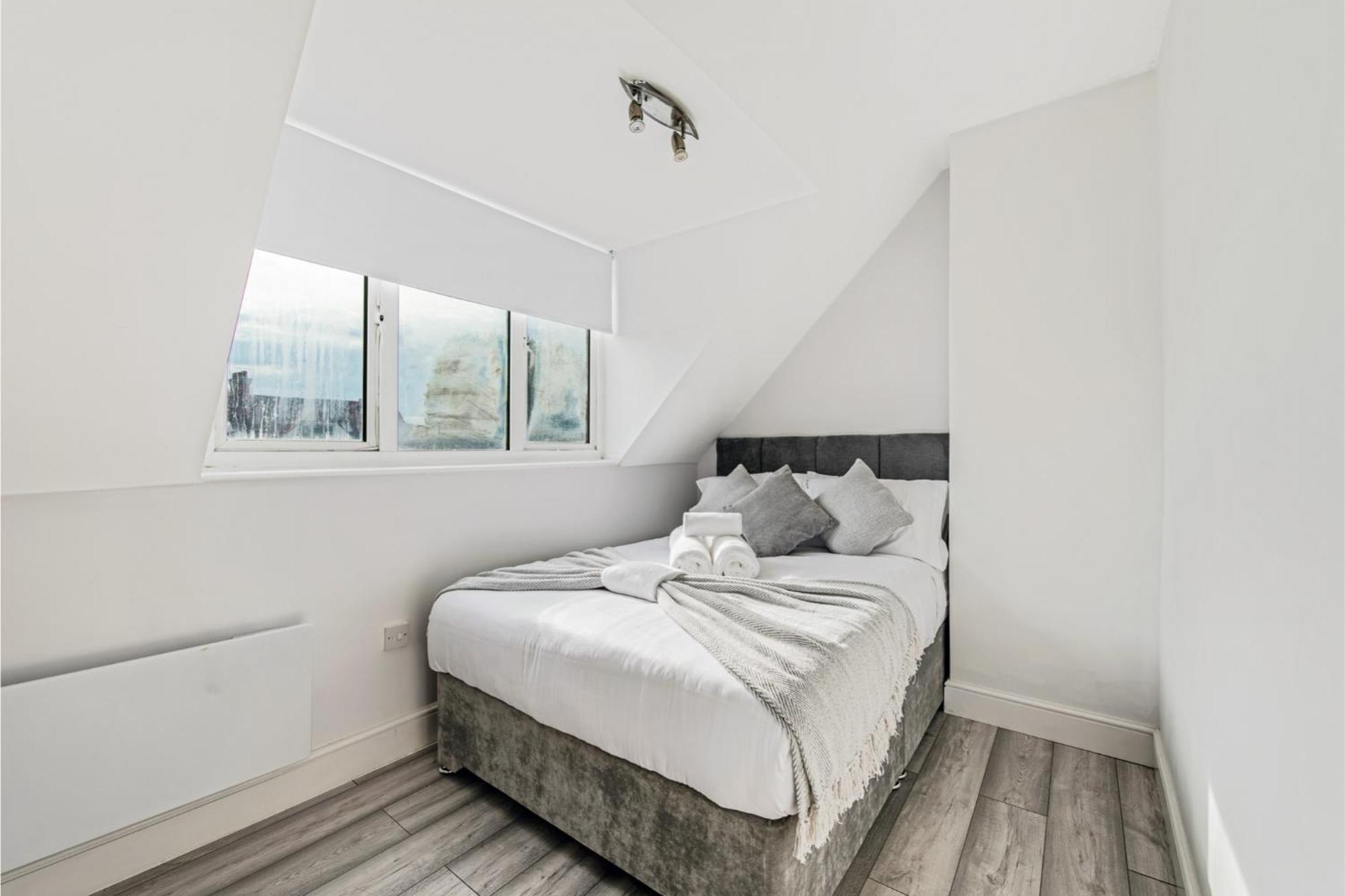 Sweet And Lovely 2Br With Free Parking Лондон Экстерьер фото